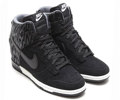 keilabsatz sneaker nike schwarz|Keilabsatzsneaker online kaufen .